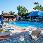 Sotiris Apartmanhotel