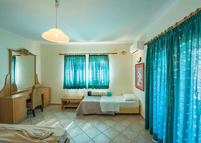 Aparthotel Sotiris Svoronata