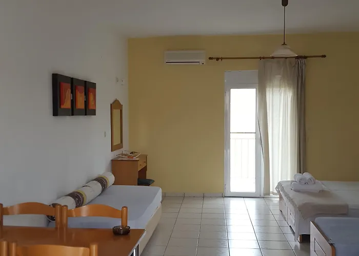 Aparthotel Sotiris Svoronata