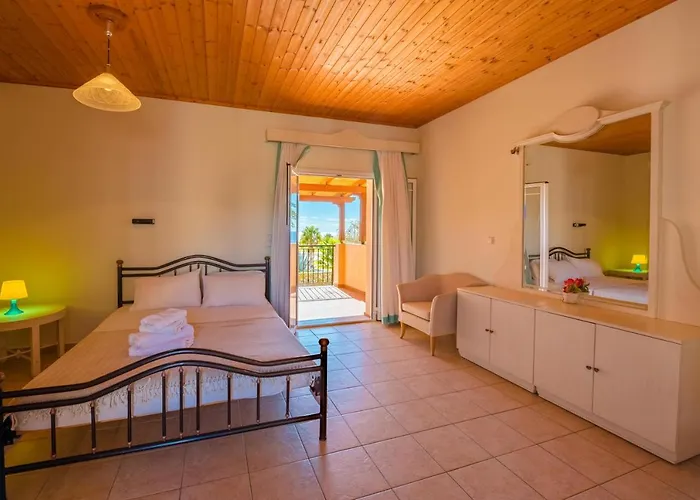 Aparthotel Sotiris Svoronata