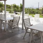 Apartahotel Sotiris 2*