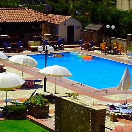 Hotel apartamentowy Sotiris 2*