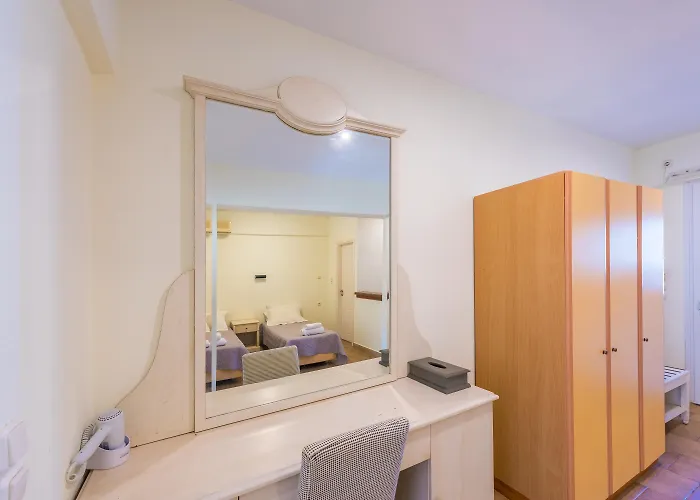 Sotiris Aparthotel 2*