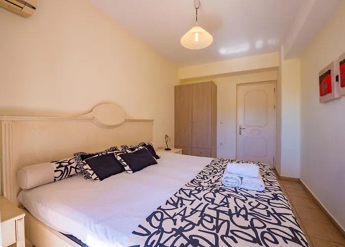 Sotiris Lägenhetshotell 2*