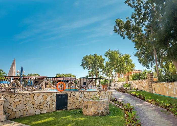 Sotiris Aparthotel 2*