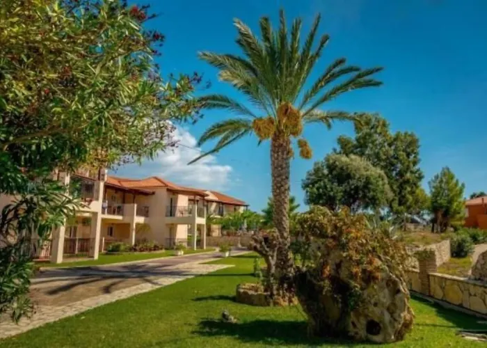 Sotiris Lägenhetshotell Svoronata