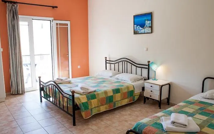 Lägenhetshotell Sotiris Svoronata