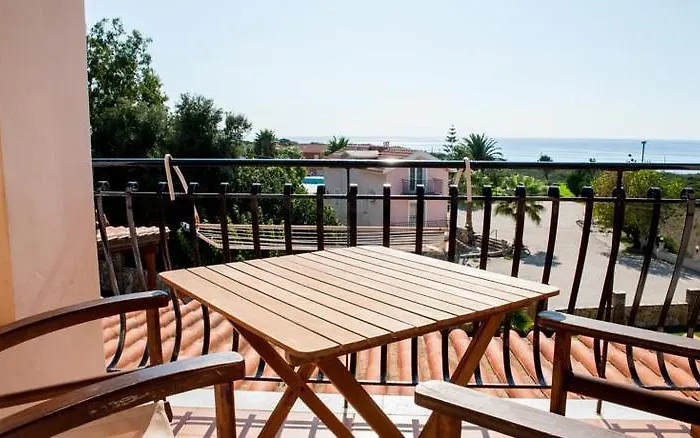 Lägenhetshotell Sotiris 2*