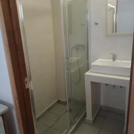 Sotiris Aparthotel 2*
