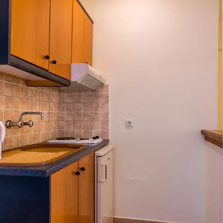 Sotiris Aparthotel 2*